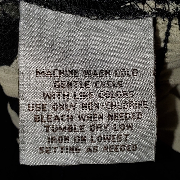 3x Worthington Short Sleeve black and white top blouse - Picture 7 of 7